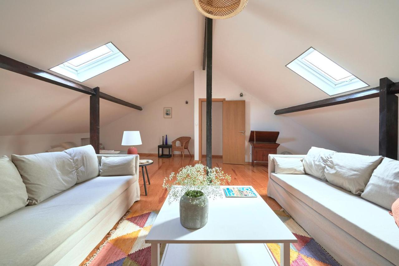 Idyllic Lisbon Apartments With Amazing Courtyard, By Timecooler Lisboa Exterior foto