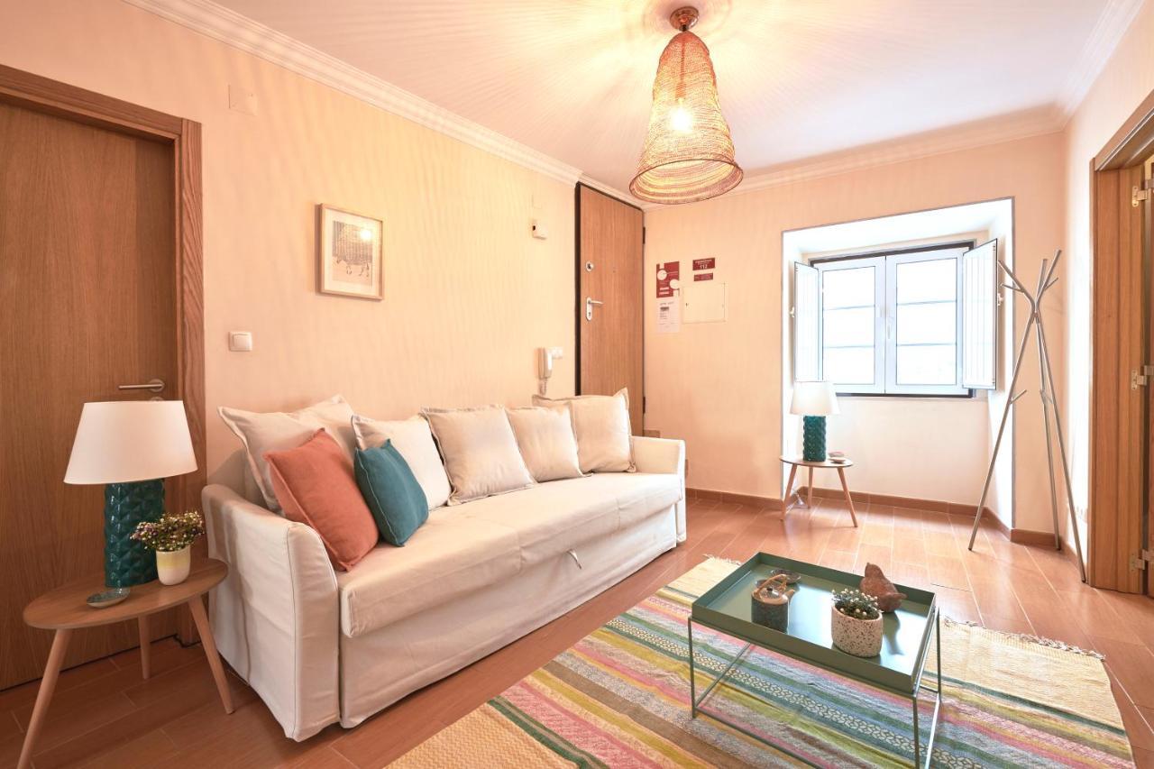 Idyllic Lisbon Apartments With Amazing Courtyard, By Timecooler Lisboa Exterior foto