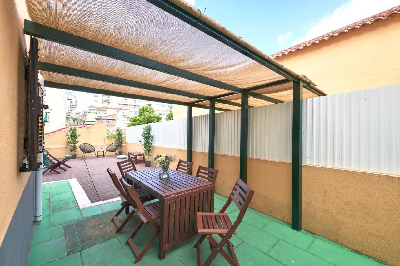 Idyllic Lisbon Apartments With Amazing Courtyard, By Timecooler Lisboa Exterior foto