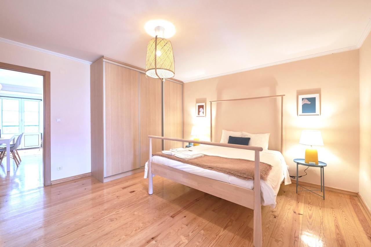 Idyllic Lisbon Apartments With Amazing Courtyard, By Timecooler Lisboa Exterior foto