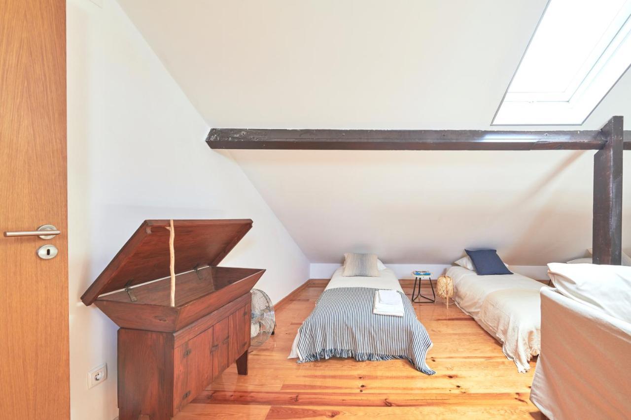 Idyllic Lisbon Apartments With Amazing Courtyard, By Timecooler Lisboa Exterior foto